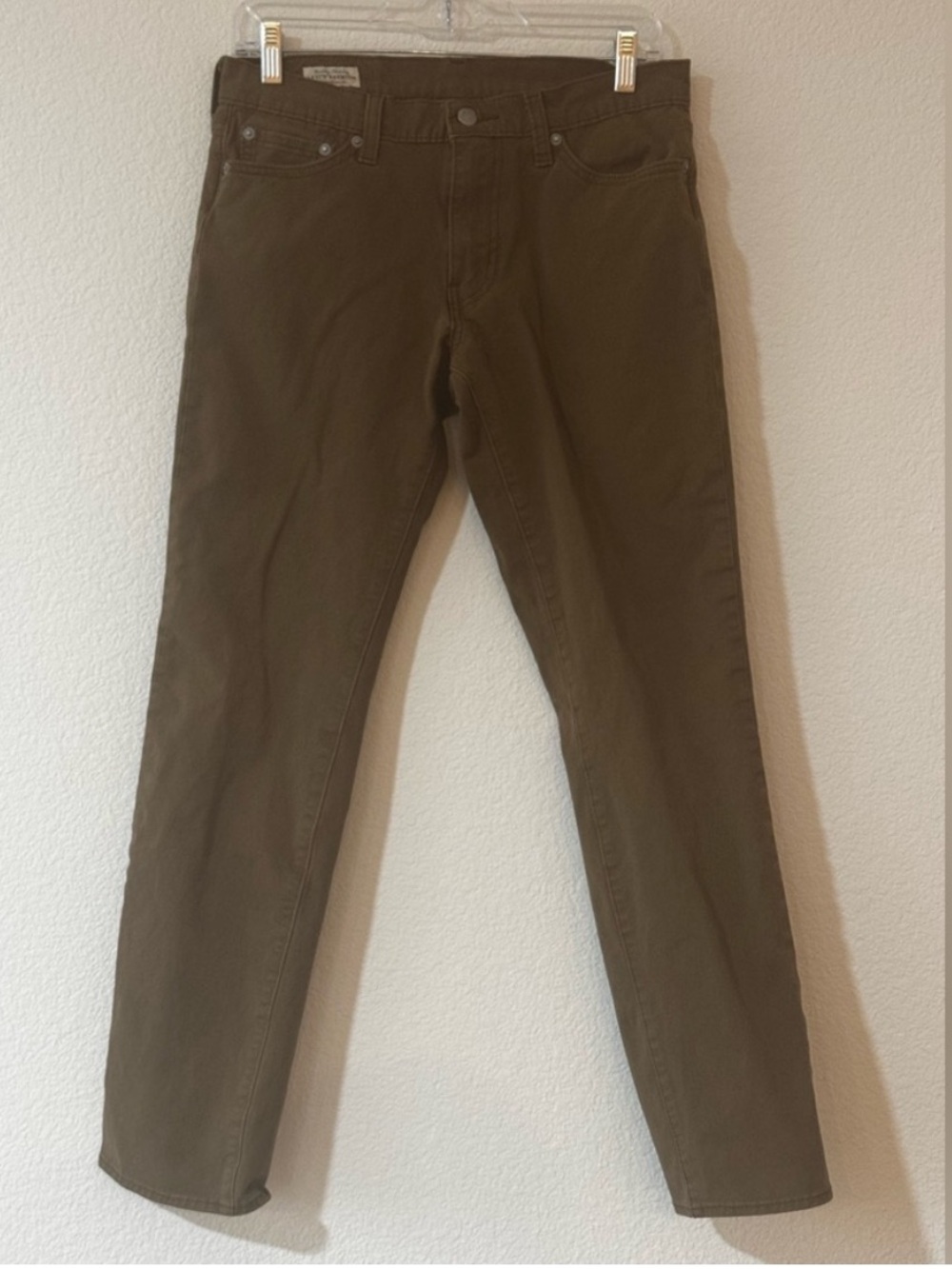 Levi’s Premium 511 Slim Fit, 30/32, leather patch
